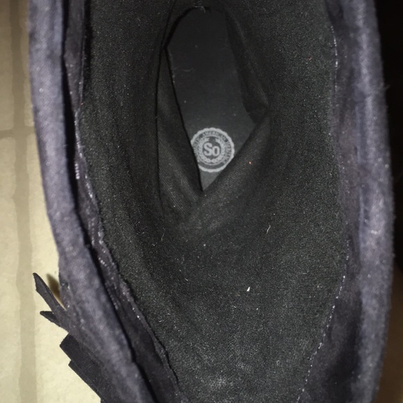 Black Fringe Boots - Picture 3 of 5